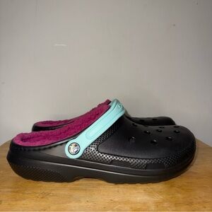 CROCS Fleece- Lined Clogs Black/Pink/Blue Unisex Clogs Women’s 11 Men’s 9 NEW